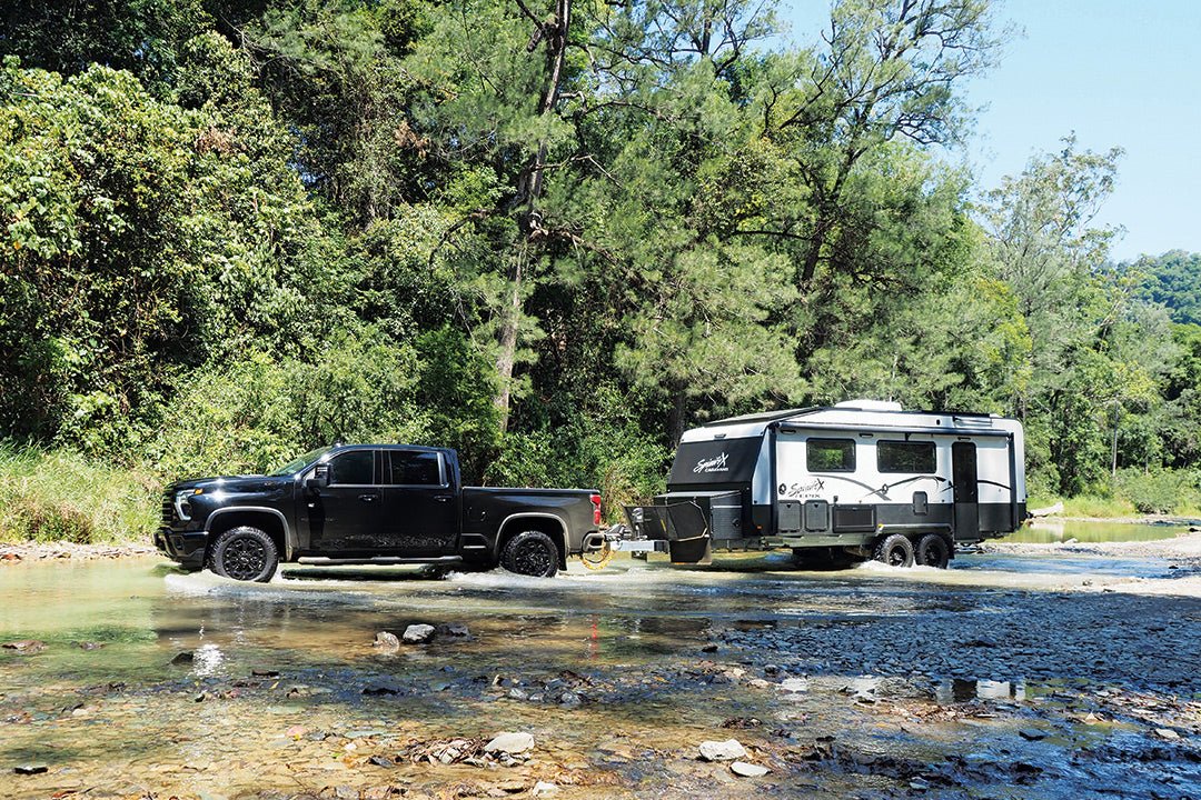 Caravan review: Spinifex EpiX Premier offroad couples van - Caravan World Australia