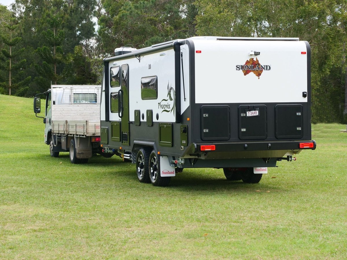 Review: Sunland Phoenix 21'6" - Caravan World Australia