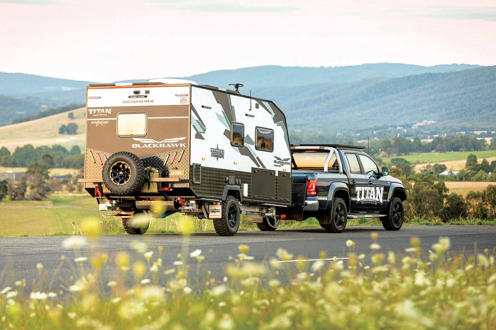 Review: Titan 480X Blackhawk - Caravan World Australia