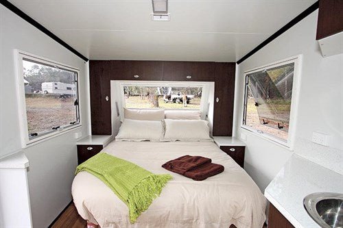 2014 Video Review: Jet Stealth - Caravan World Australia