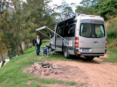 A HISTORY OF AUSSIE MOTORHOMES - Caravan World Australia