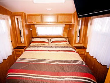 Billabong Caravans Eagle Bay caravan - Caravan World Australia