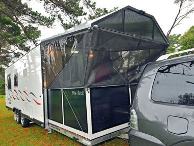 BLOG: BALCONY LIVING... IN A VAN? - Caravan World Australia