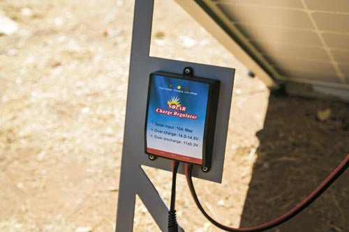CARAVAN EQUIPMENT: CAMEC 120W FOLDING SOLAR PAVEL FIELD TEST - Caravan World Australia