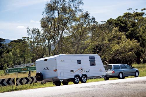 CARAVAN REVIEW - CORONET FARREN CF 18.1 - Caravan World Australia