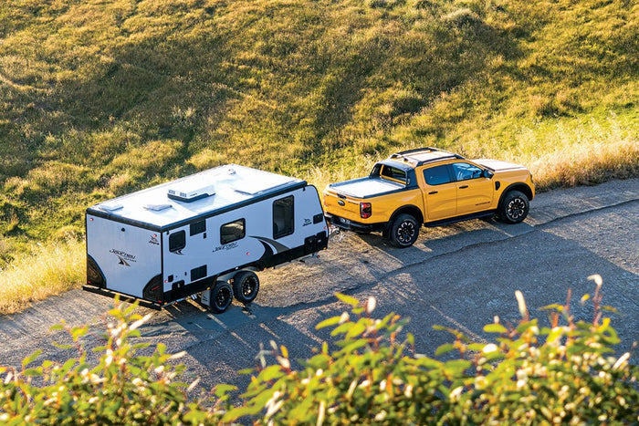 Caravan review: Jayco Journey 17.55-8 Pop Top Outback - Caravan World Australia