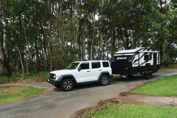 Caravan review: Titan Aerolite 451 lightweight offroad couples van - Caravan World Australia