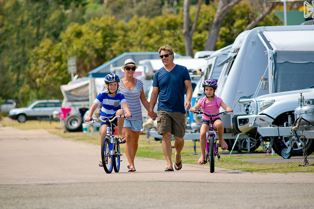 Family Caravan Travel: Keep Kids Happy on the Road