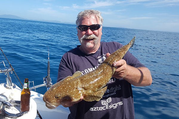 Finding flathead fish - Caravan World Australia