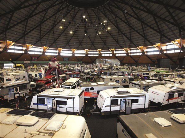 Heavy Duty: Street Talk - Caravan World Australia