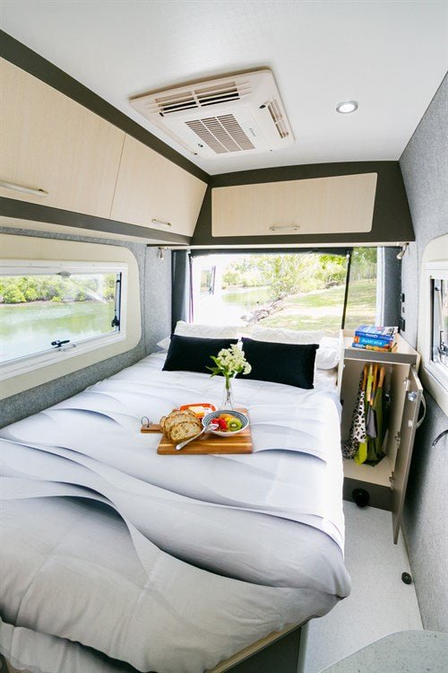 Horizon Motorhomes celebrates with 600th sale - Caravan World Australia