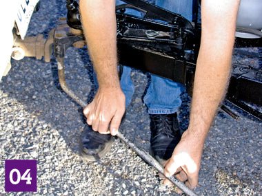 How To Set Up Your Weight Distribution Hitch - Caravan World Australia