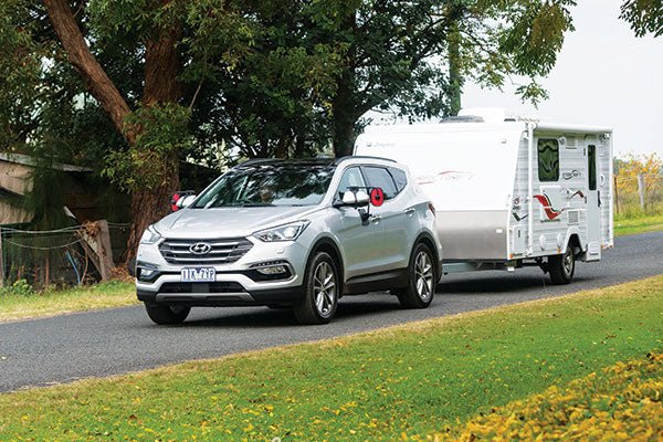 Hyundai Santa Fe Highlander 2.2 CRDi Series II: Tow Test - Caravan World Australia