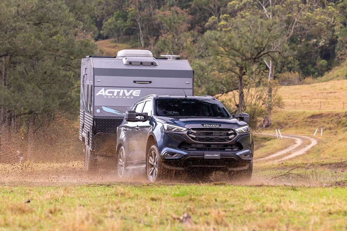 Isuzu 2023 MU-X and D-MAX - Caravan World Australia