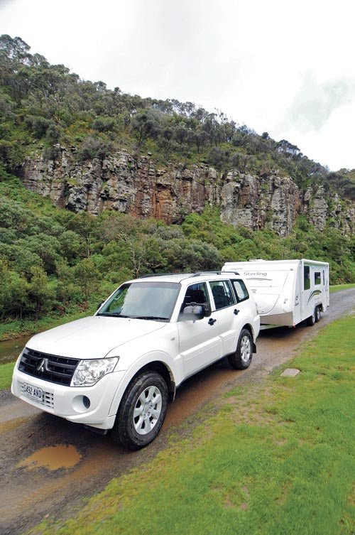 Jayco Sterling 17.55-3 Caravan Review - Caravan World Australia