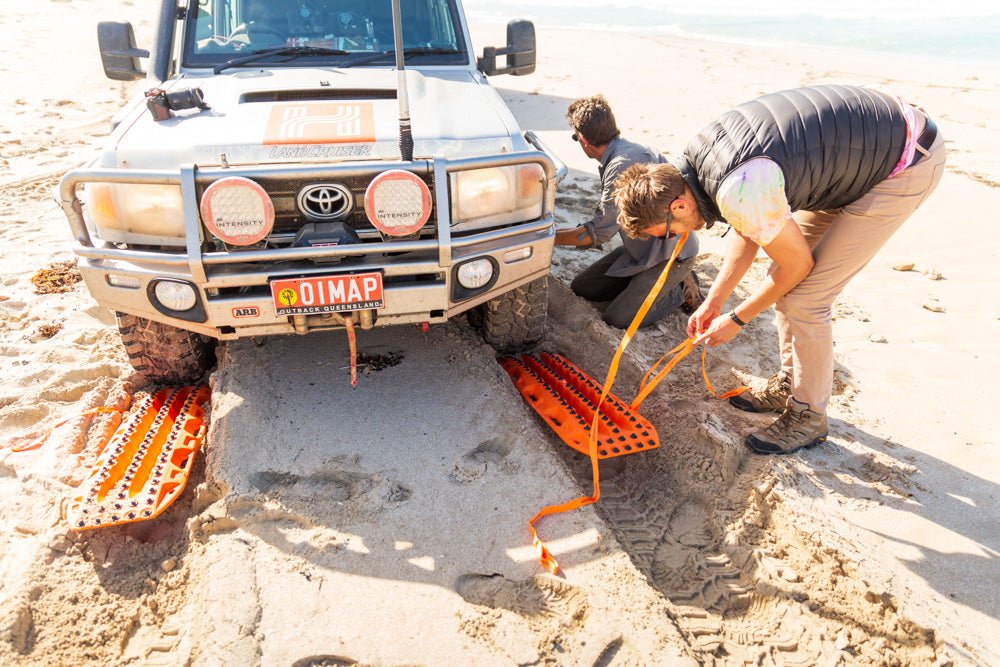 MAXTRAX recovery test - Caravan World Australia