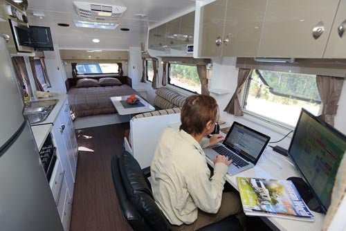 Nova Vita Workabout: 2014 Review - Caravan World Australia