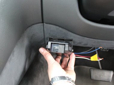 ON THE ROAD FOR UNDER $10K: TOWBAR TIME! - Caravan World Australia