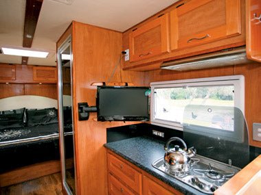 Outback RVs Overlander caravan - Caravan World Australia