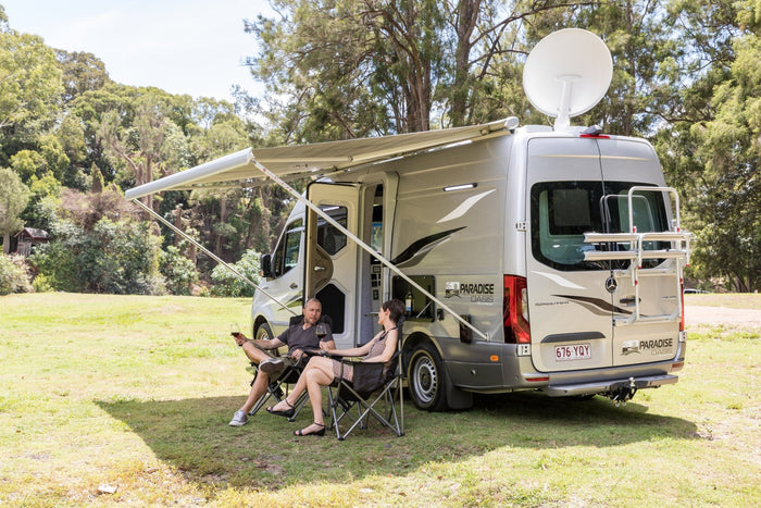 Paradise Oasis Platinum motorhome - Caravan World Australia
