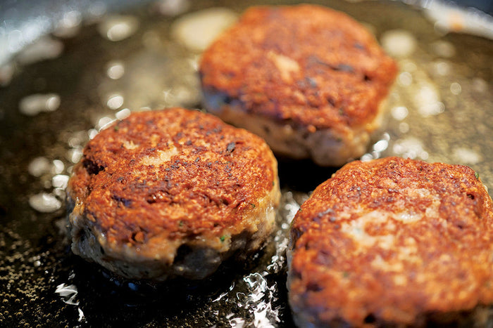 Easy campfire recipes: Barbecue ribs, rissoles and damper - Caravan World Australia