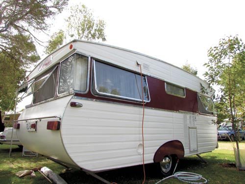 Retro 1960s Roadmaster Caravan - Caravan World Australia