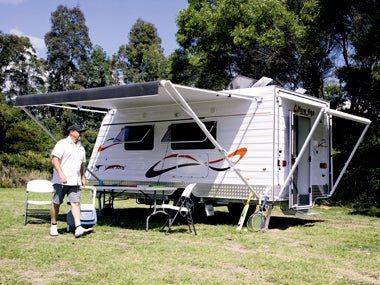 Review: New Age Little Joey - Caravan World Australia