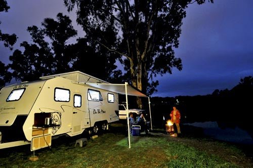 Review: On the Move Ultimate Escape - Caravan World Australia