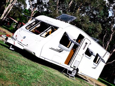 Review: Swift Challenger 560 - Caravan World Australia