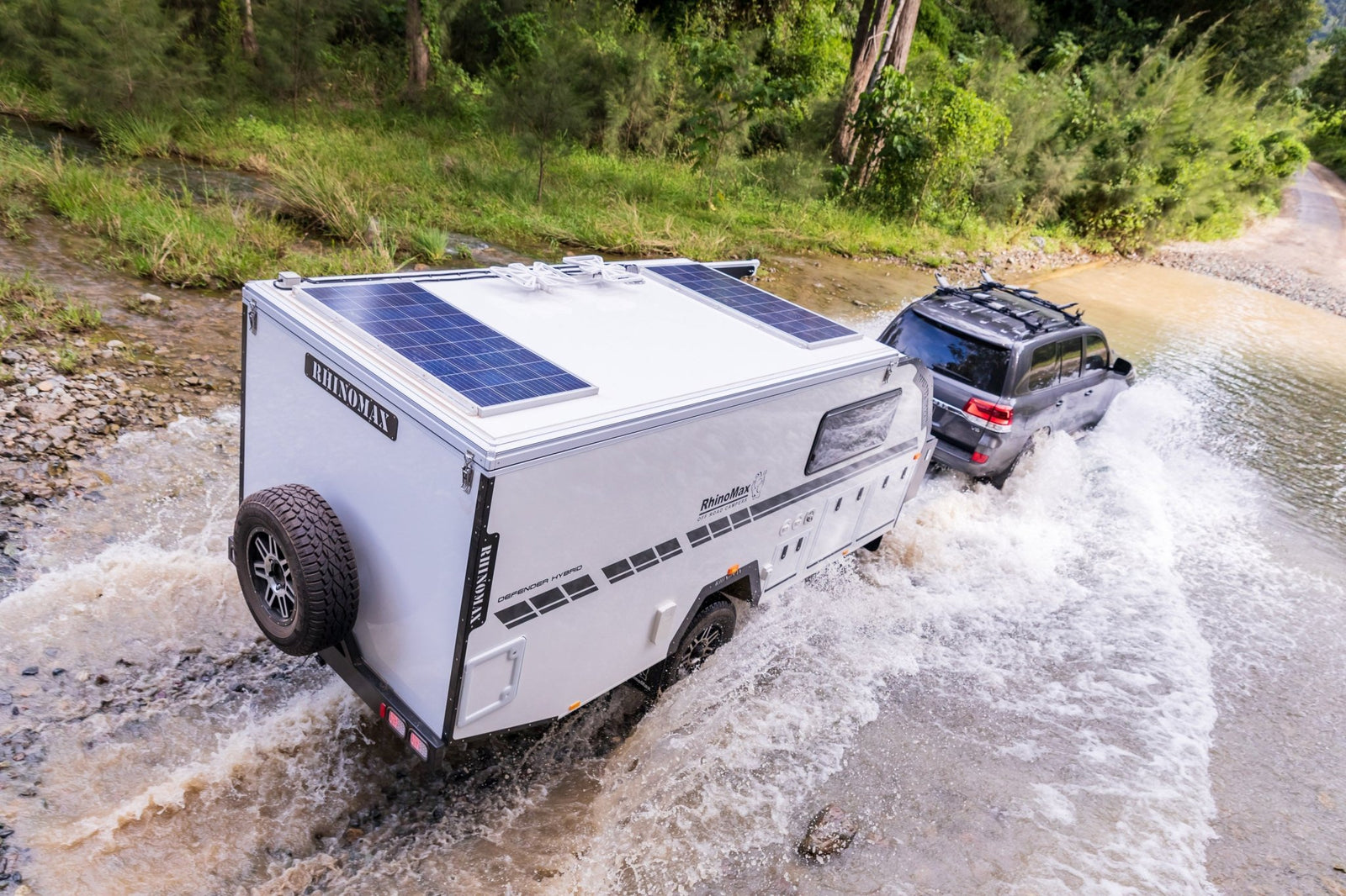 Rhinomax Defender 15ft Hybrid - Caravan World Australia