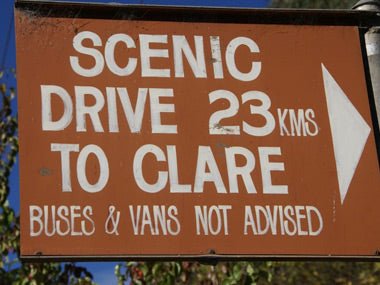 Road signs for caravans inadequate - Caravan World Australia