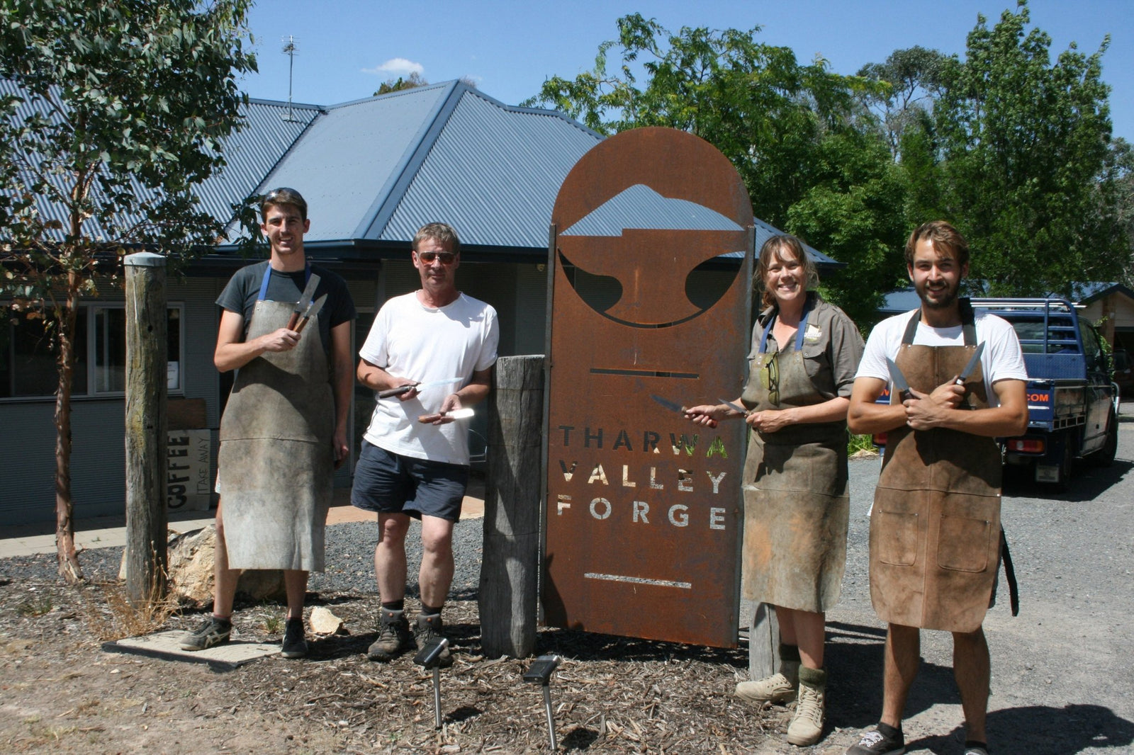 The art of knife-sharpening - Caravan World Australia