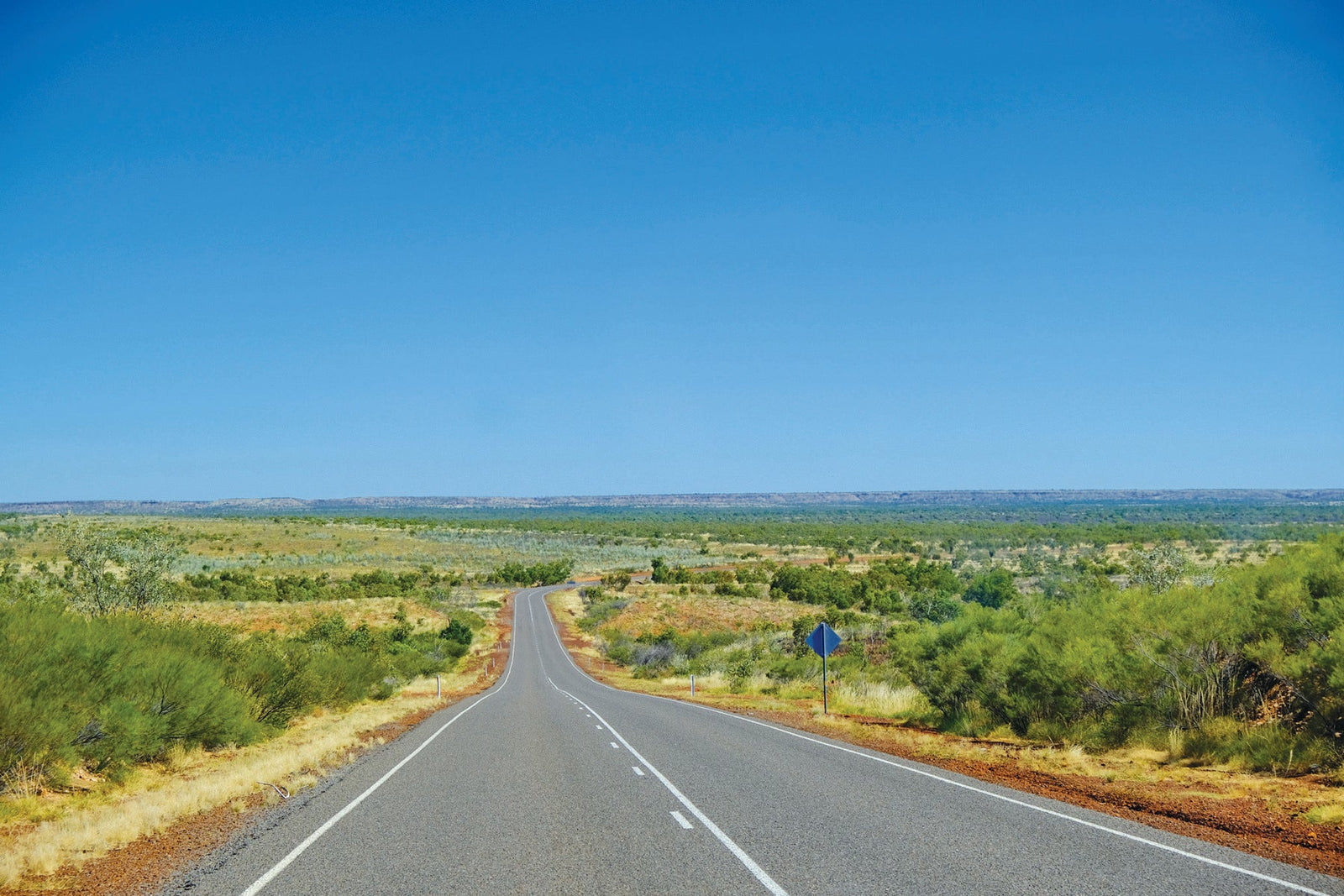 Trekking the Outback - Caravan World Australia