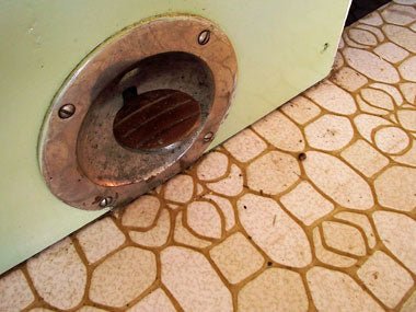 Vintage Vans: Plumbing of Old - Caravan World Australia