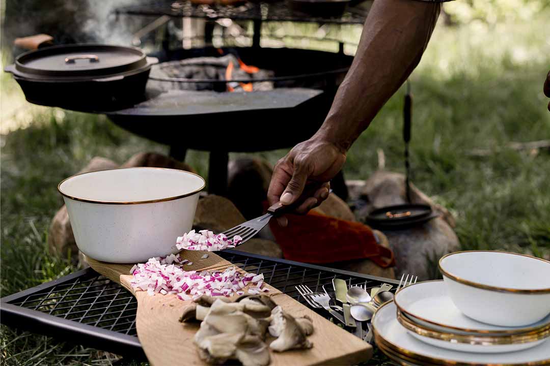 Barebones Living - Caravan World