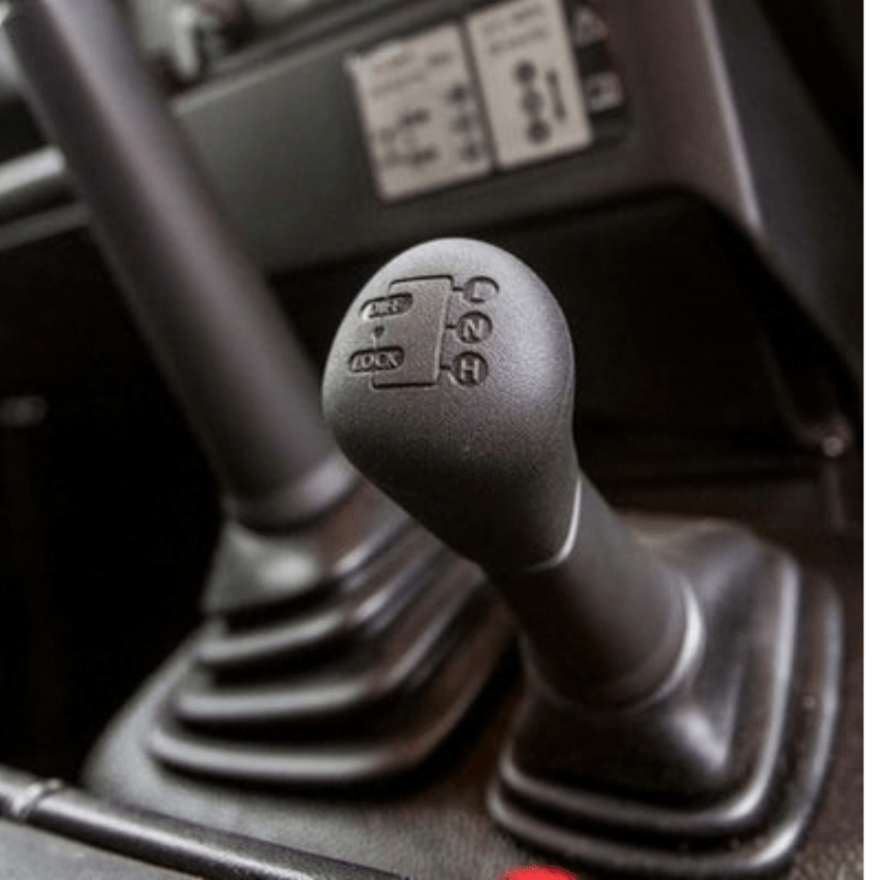 4WD Glovebox Guide - Woodslane - 9781925868852 -Caravan World