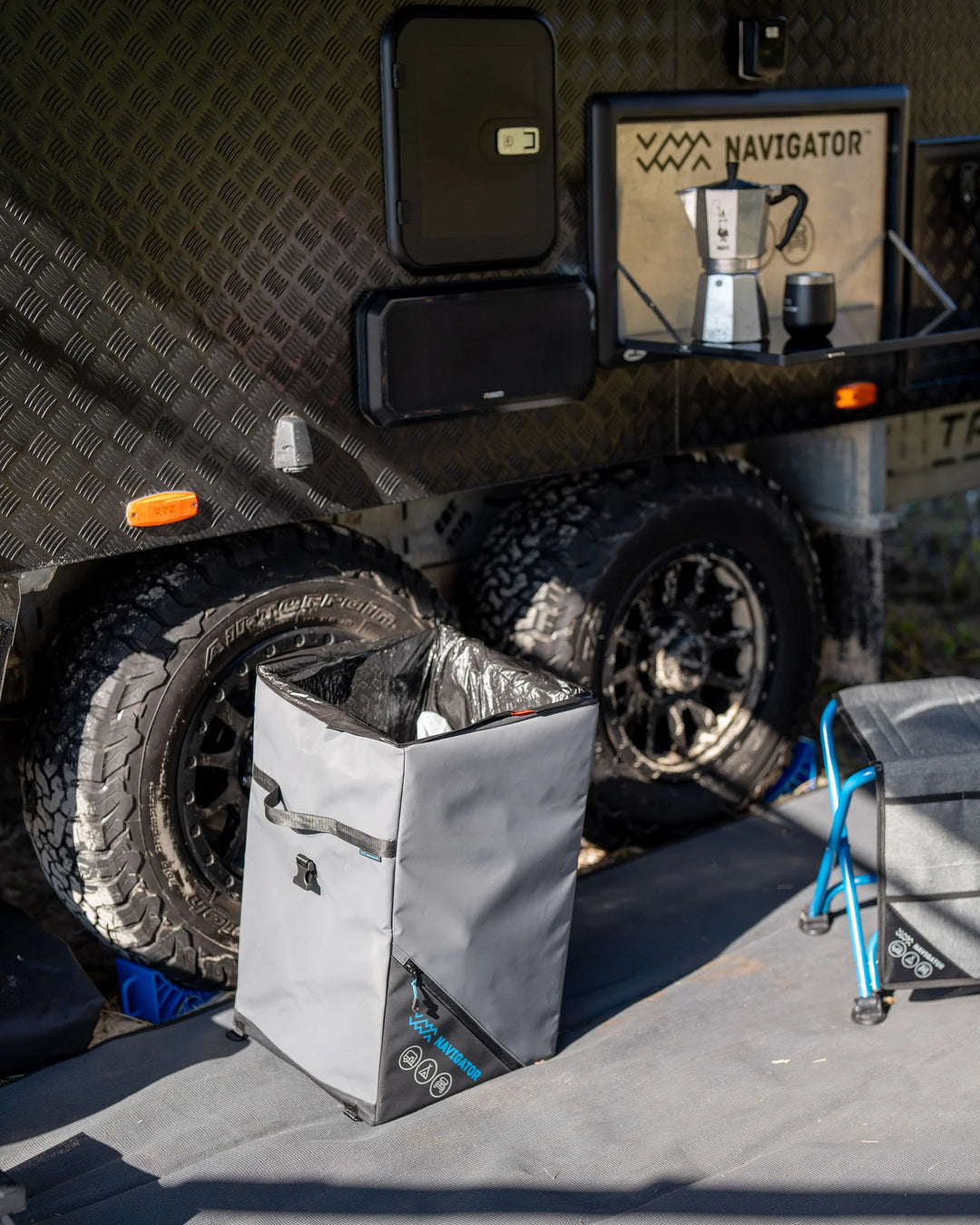 NAVIGATOR COLLAPSIBLE BIN BUDDY