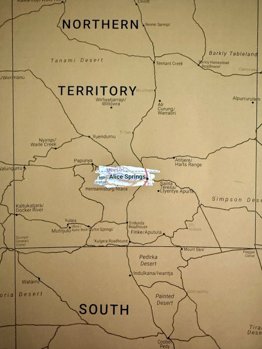 Hema's Australia Scratch Map - Hema Maps - 9781922668929 - Caravan World